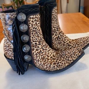 DOUBLE D by OLD GRINGO Apache Boot.  Sz.9.